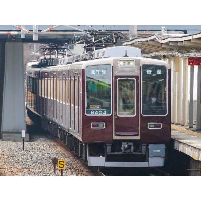 阪急8300系 （京都線 3次車 8304編成）基本6両編成セット（動力付き）