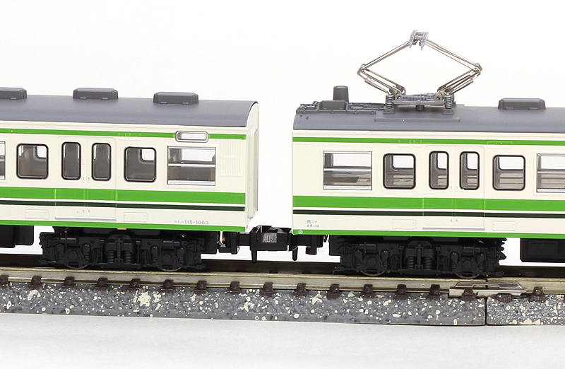 最新作の KATO 115系1000番台新潟色3色セット 10-583 鉄道模型 