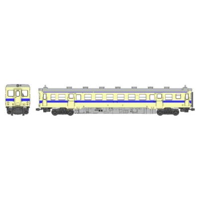 キハ52形100番代 九州色(非冷房車)